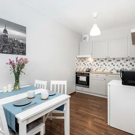 Gemini Apartment Dzierzoniow