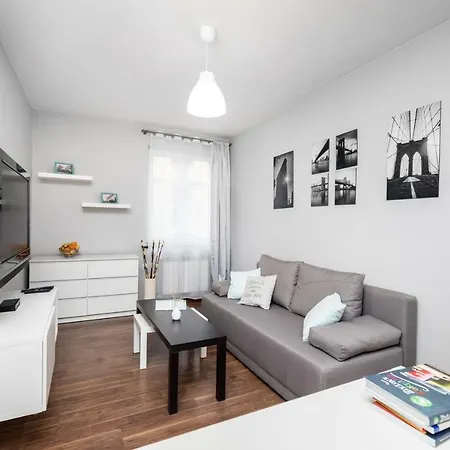 Gemini Apartment Dzierzoniow