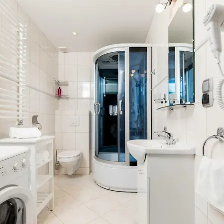 Gemini Apartment
