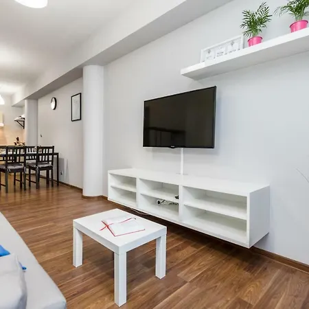 Gemini Апартаменты Дзержонюв