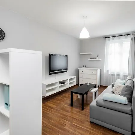 Apartment Gemini Dzierzoniow